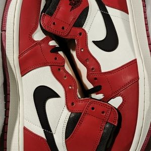 Jordan 1 lost and found sz 10.5
